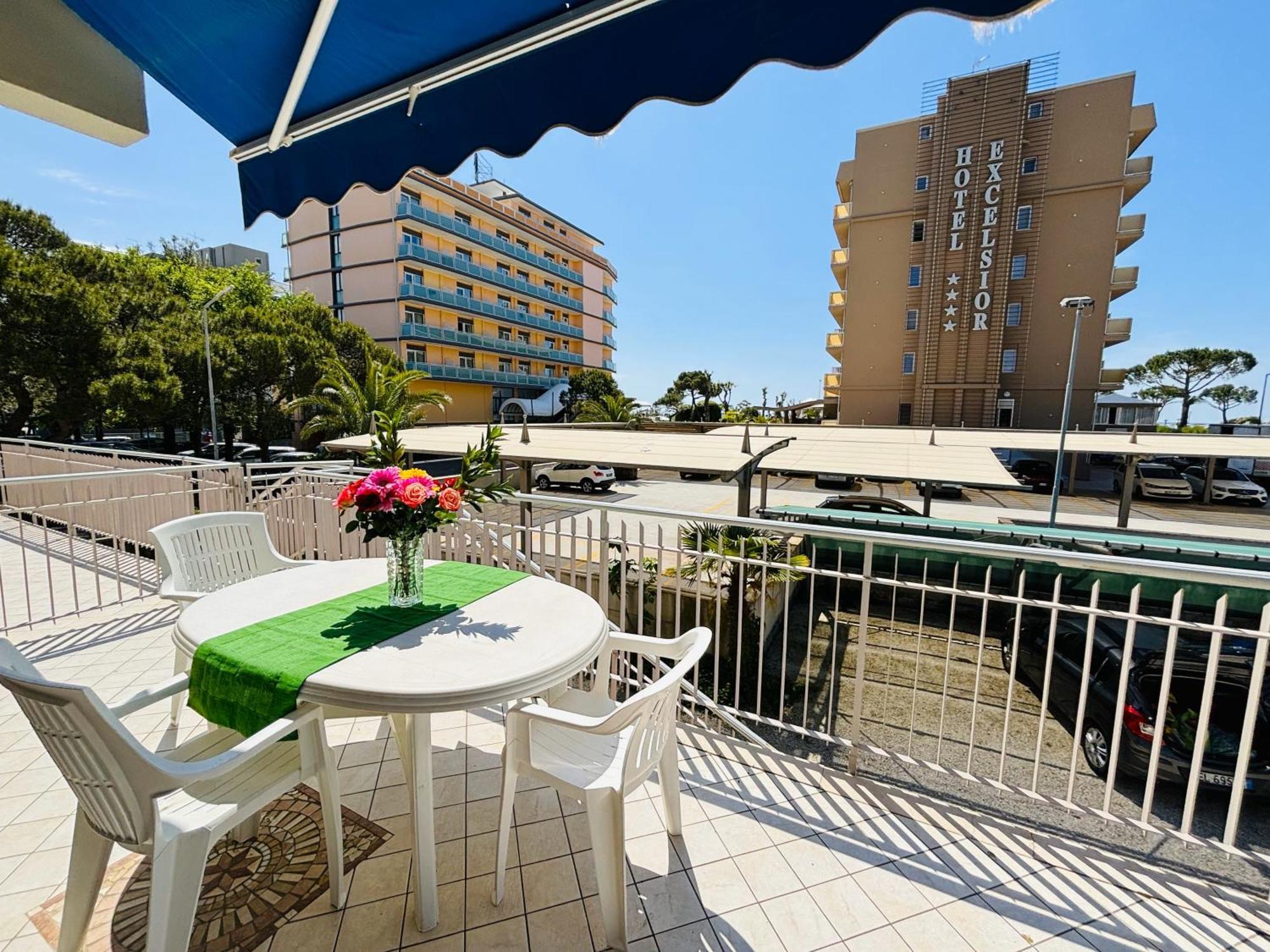 Ca' Laurana Apartment Bibione Exterior foto